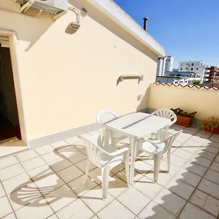 بيت ضيافة Casa Lucia أولبيا