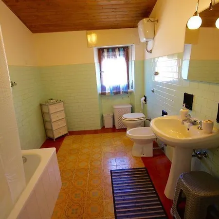 بيت ضيافة Casa Lucia 3*