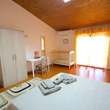 بيت ضيافة Casa Lucia 3*