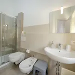招待所 Casa Lucia 3*