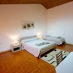 Casa Lucia 奧爾比亞